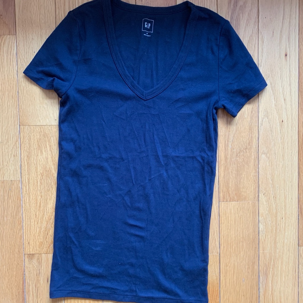 Gap Super Stretchy Basic V Neck